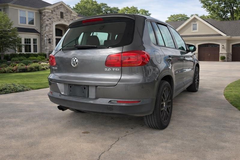 Volkswagen Tiguan SEL 2012