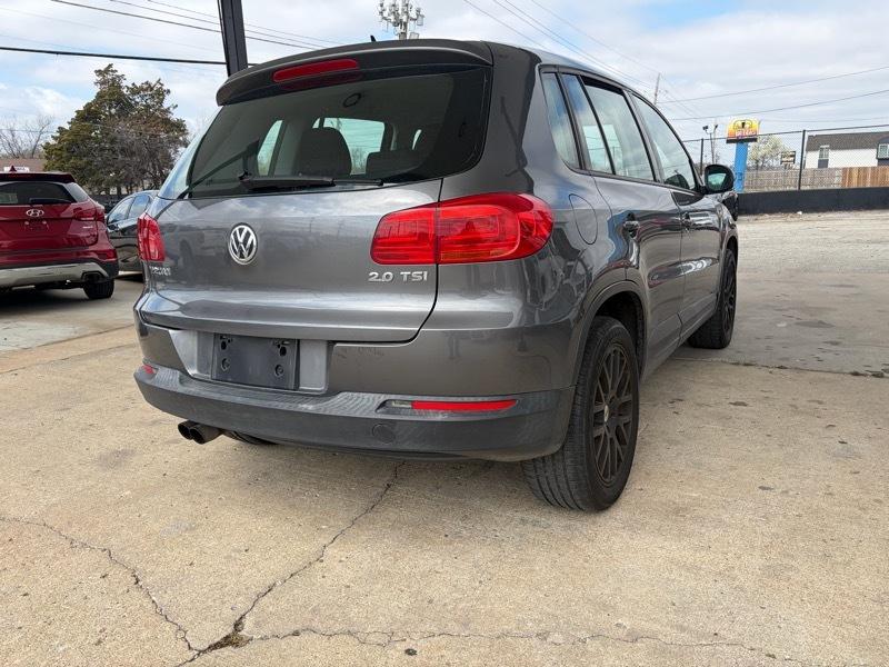 Volkswagen Tiguan SEL 2012