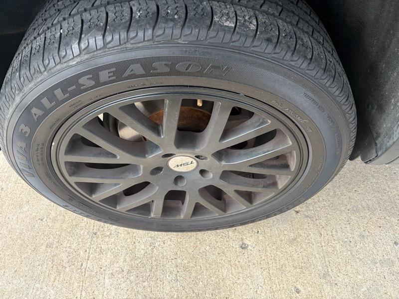 Volkswagen Tiguan SEL 2012