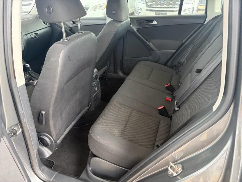 Volkswagen Tiguan SEL 2012