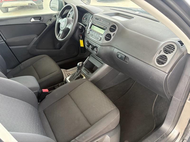 Volkswagen Tiguan SEL 2012