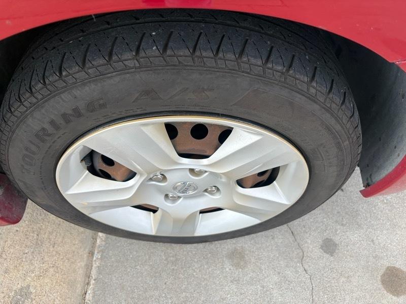 Nissan Sentra FE+ S 2011