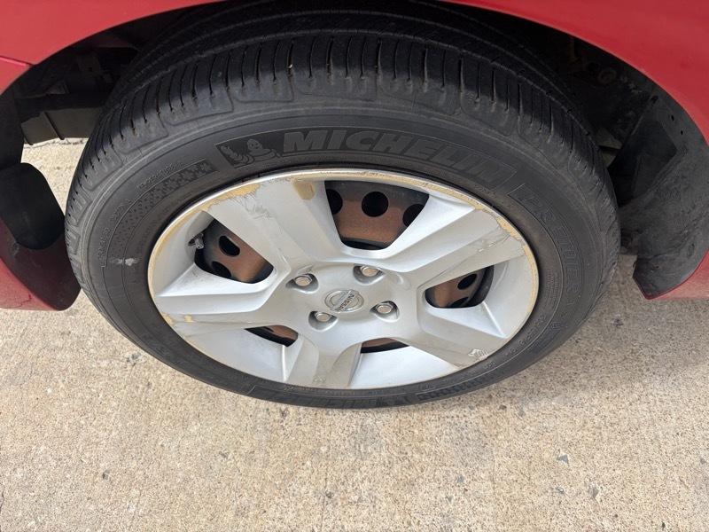 Nissan Sentra FE+ S 2011