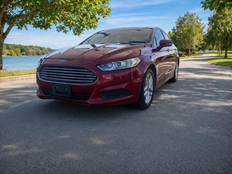 Ford Fusion SE 2016