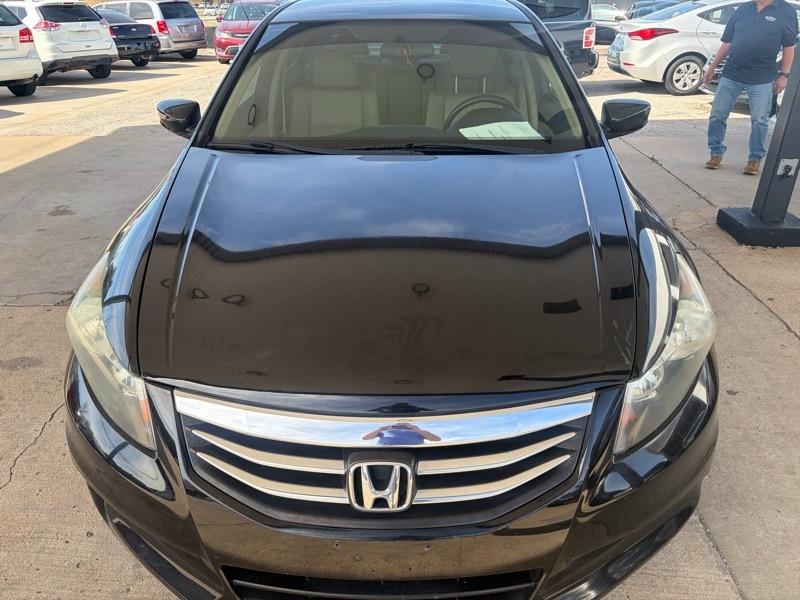 Honda Accord SE 2011