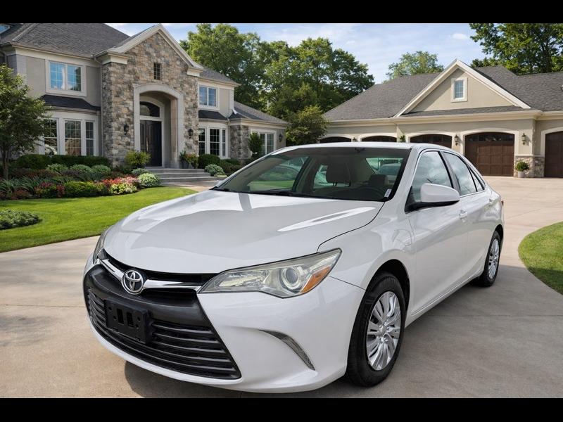 Toyota Camry LE 2016