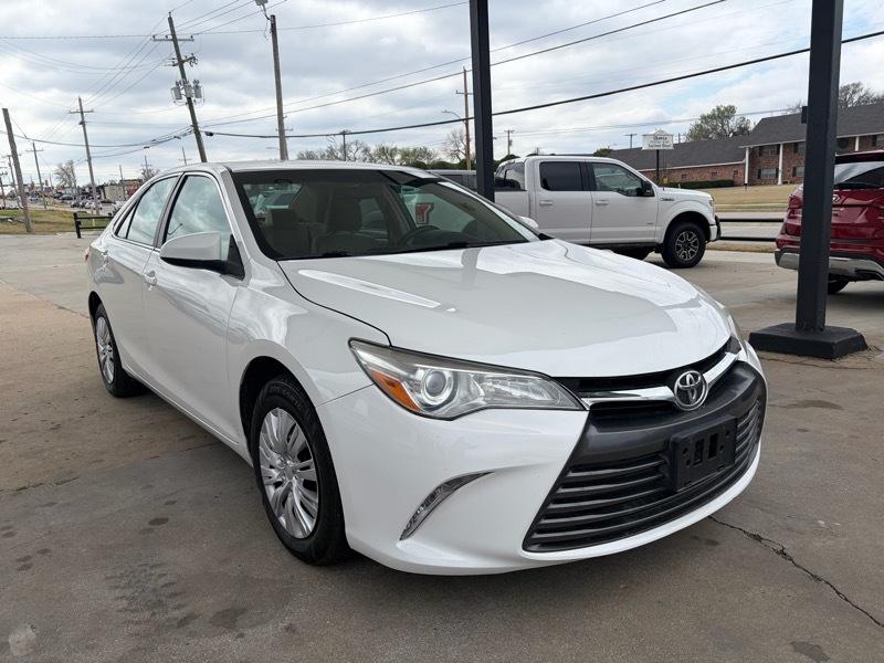 Toyota Camry LE 2016