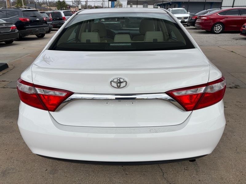 Toyota Camry LE 2016