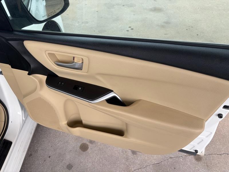 Toyota Camry LE 2016