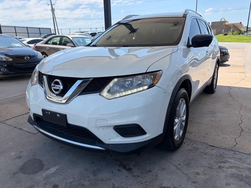 Nissan ROGUE S/SV  2016