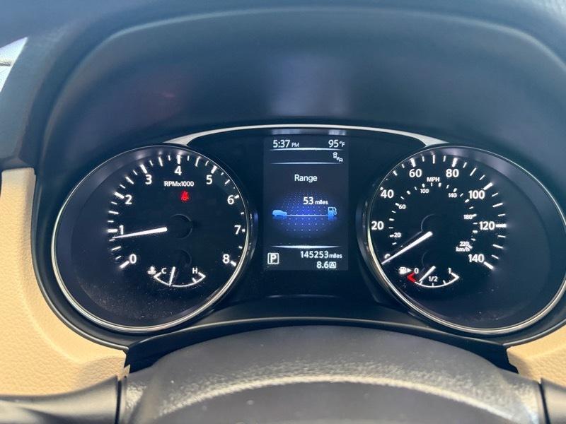 Nissan ROGUE S/SV  2016