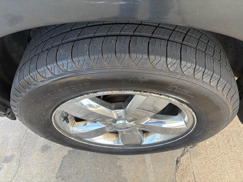 Ford Escape 4WD 4dr V6 Auto XLT Sport 2009