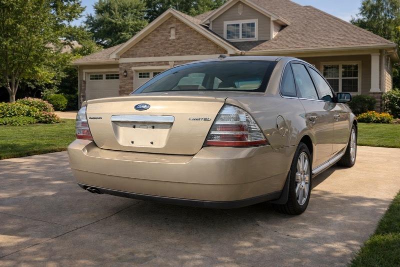 Ford TAURUS LIM  2008