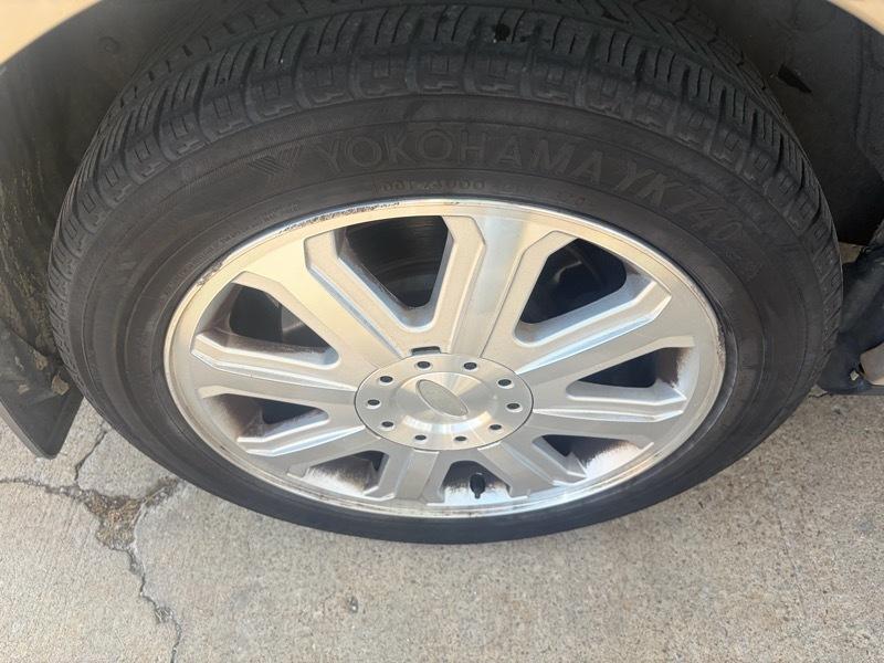 Ford TAURUS LIM  2008