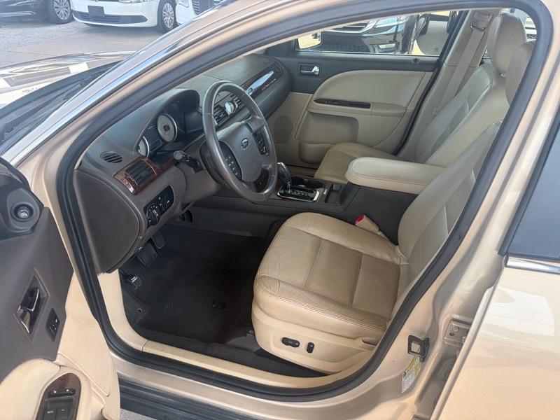 Ford TAURUS LIM  2008