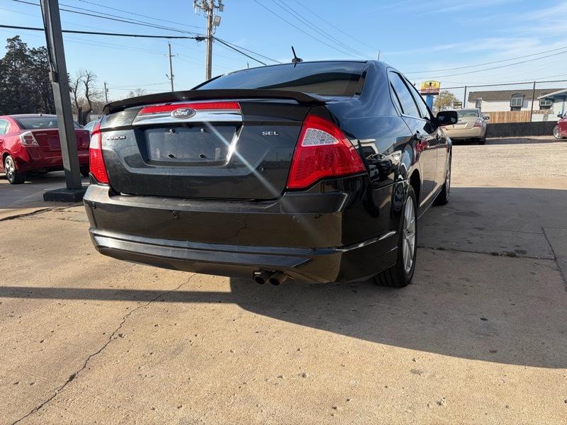 Ford Fusion 4dr Sdn I4 SEL 2010