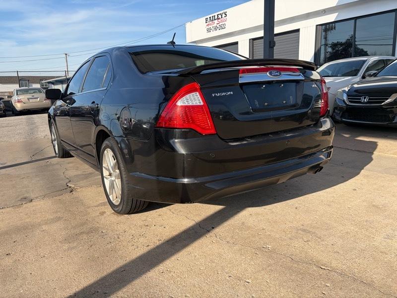 Ford Fusion 4dr Sdn I4 SEL 2010