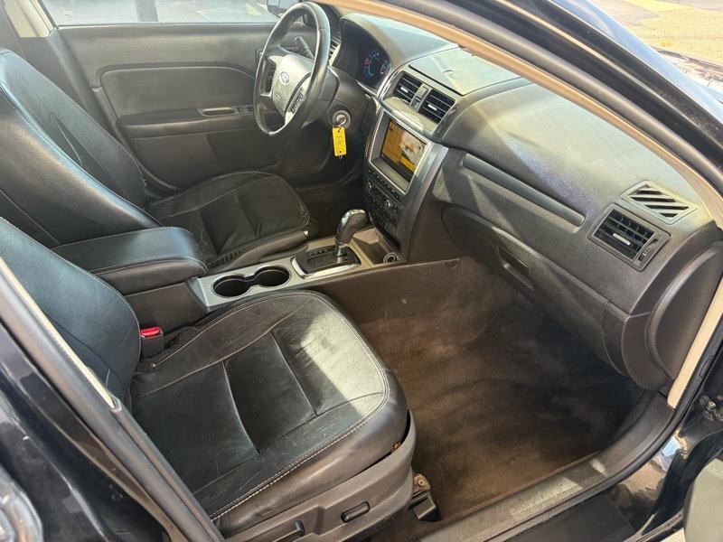 Ford Fusion 4dr Sdn I4 SEL 2010