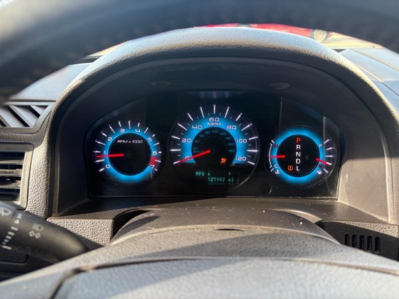 Ford Fusion 4dr Sdn I4 SEL 2010