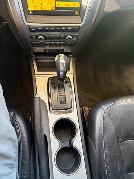 Ford Fusion 4dr Sdn I4 SEL 2010