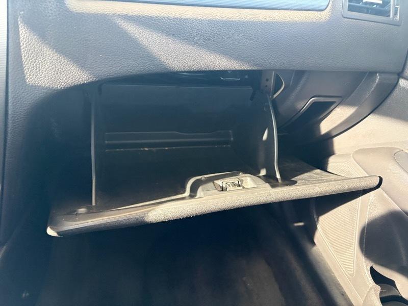 Ford Fusion 4dr Sdn I4 SEL 2010