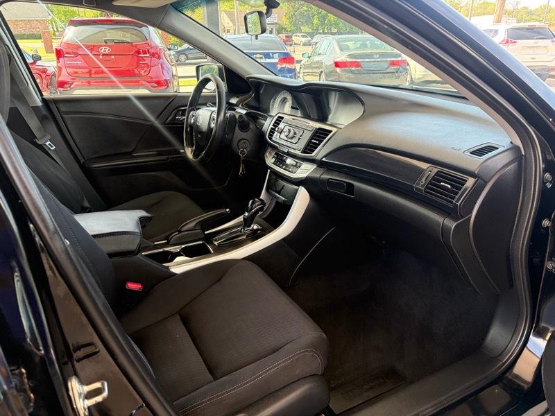 Honda Accord Sedan 4dr I4 CVT LX 2015