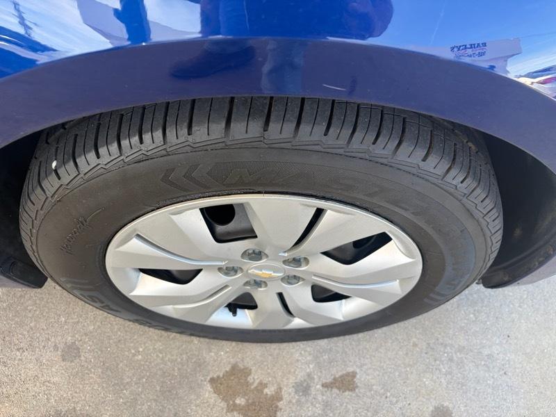 Chevrolet Cruze LS 2013