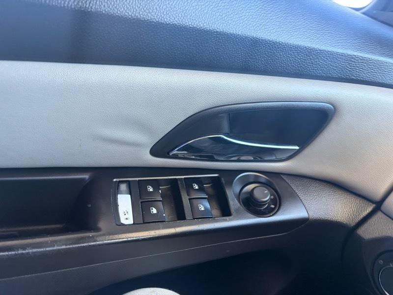 Chevrolet Cruze LS 2013