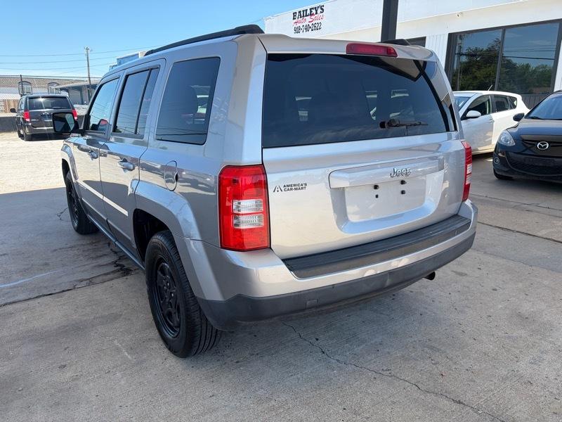 Jeep Patriot 2WD 4dr Sport 2015