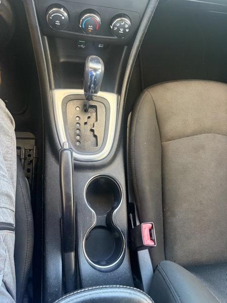 Dodge AVENGER SE  2014