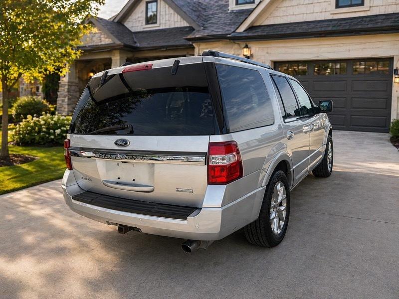 Ford Expedition 4dr Limited 2015