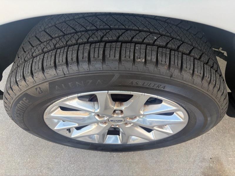 Ford Expedition 4dr Limited 2015