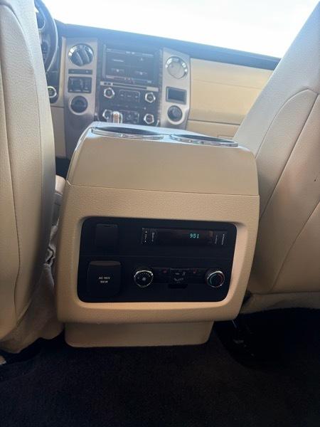 Ford Expedition 4dr Limited 2015