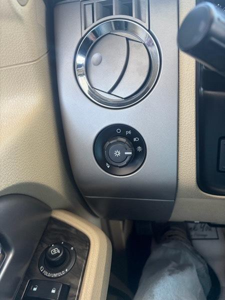 Ford Expedition 4dr Limited 2015