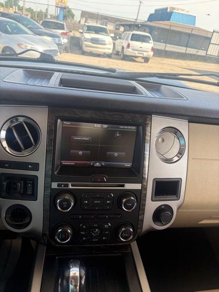 Ford Expedition 4dr Limited 2015