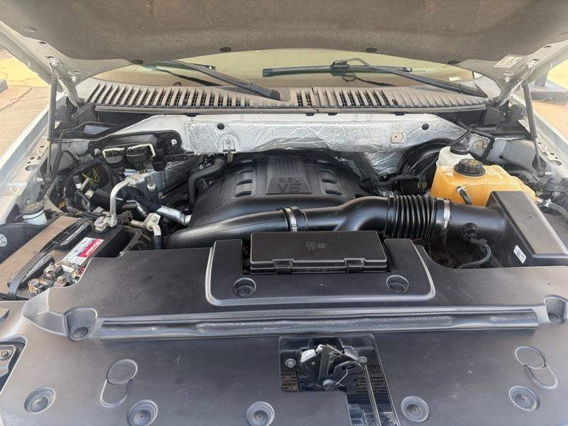 Ford Expedition 4dr Limited 2015