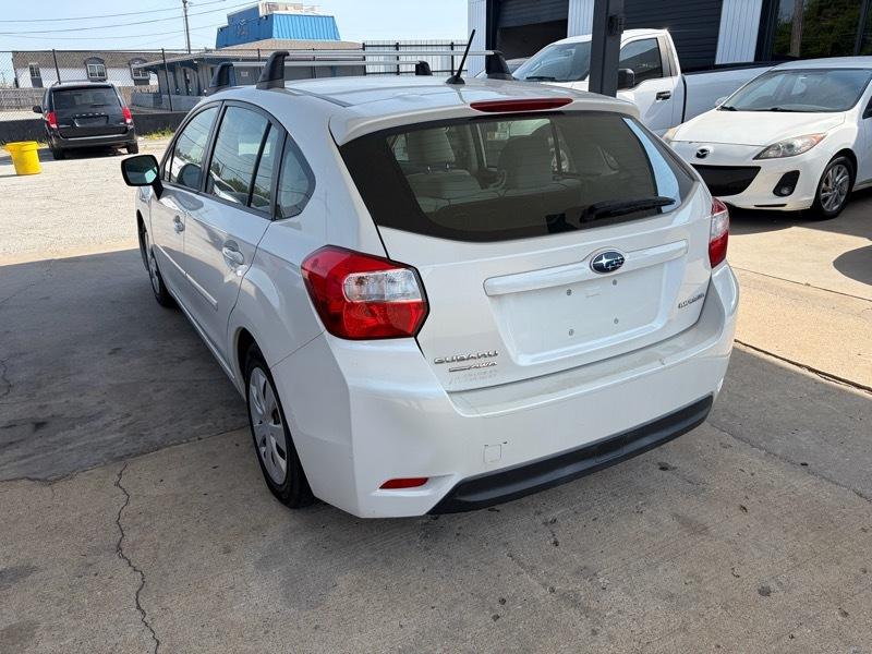 Subaru Impreza 2.0i 4-Door 2012