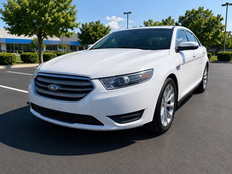 Ford TAURUS SEL  2015