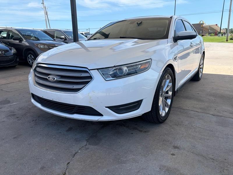 Ford TAURUS SEL  2015