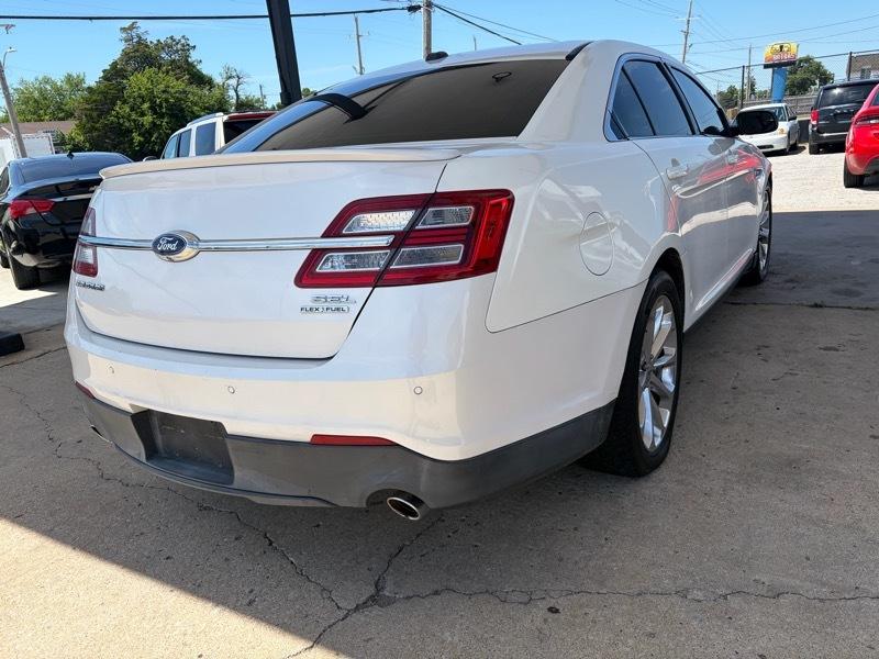 Ford TAURUS SEL  2015