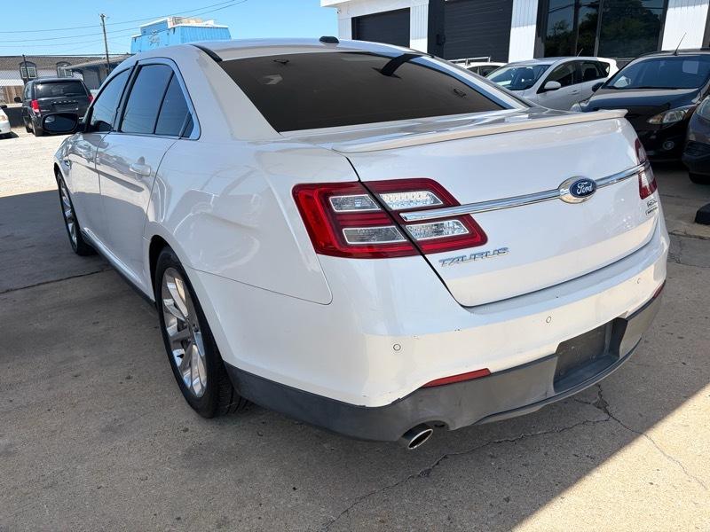 Ford TAURUS SEL  2015