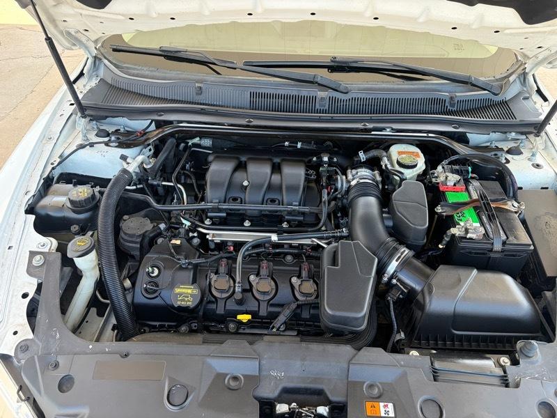 Ford TAURUS SEL  2015