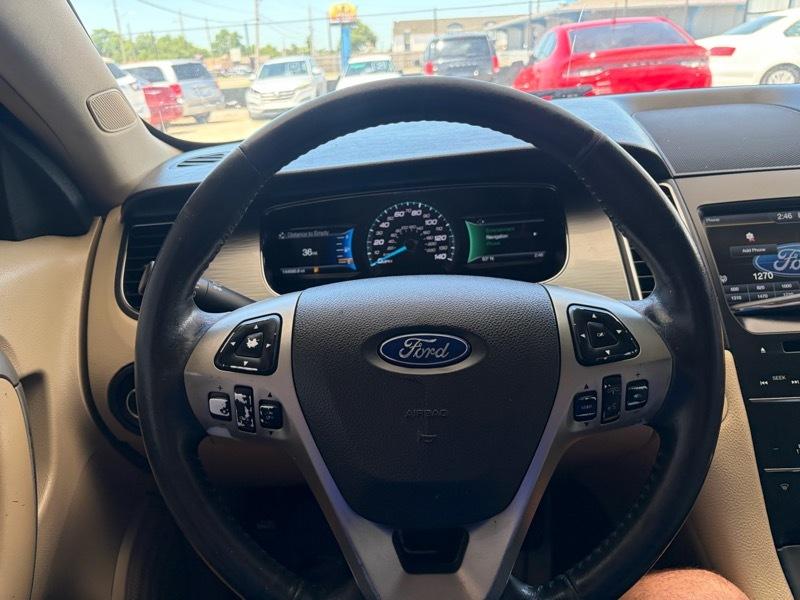 Ford TAURUS SEL  2015