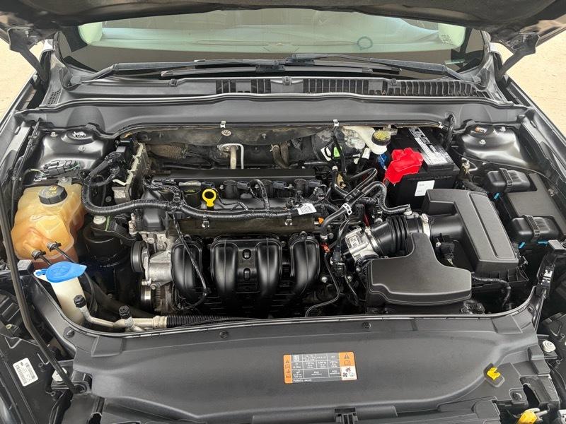 Ford Fusion SE 2015