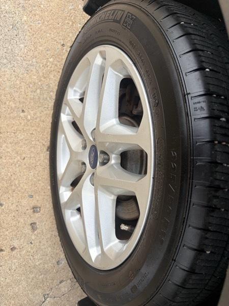 Ford Fusion SE 2015