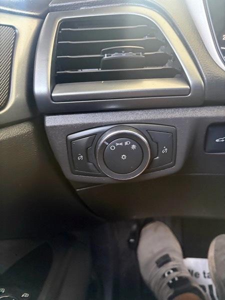 Ford Fusion SE 2015