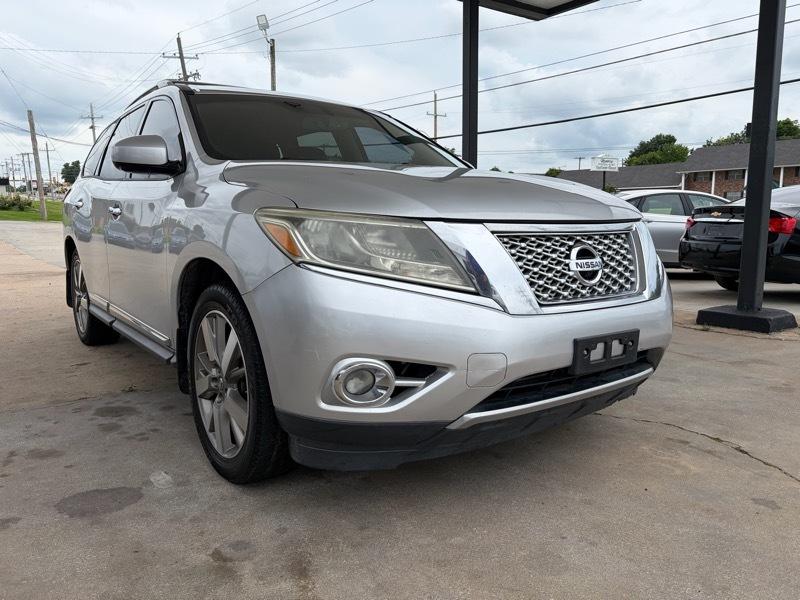 Nissan Pathfinder Platinum 2014