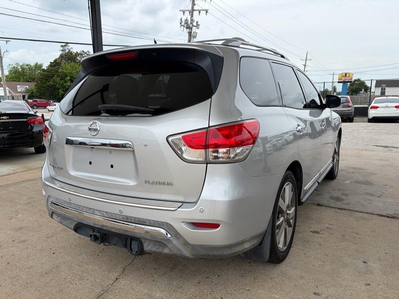 Nissan Pathfinder Platinum 2014