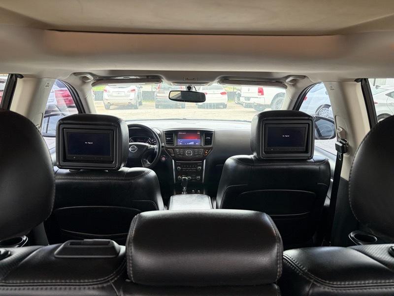 Nissan Pathfinder Platinum 2014
