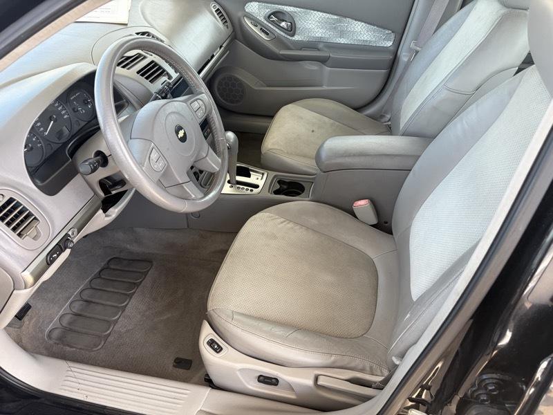 Chevrolet Malibu Wagon  2004